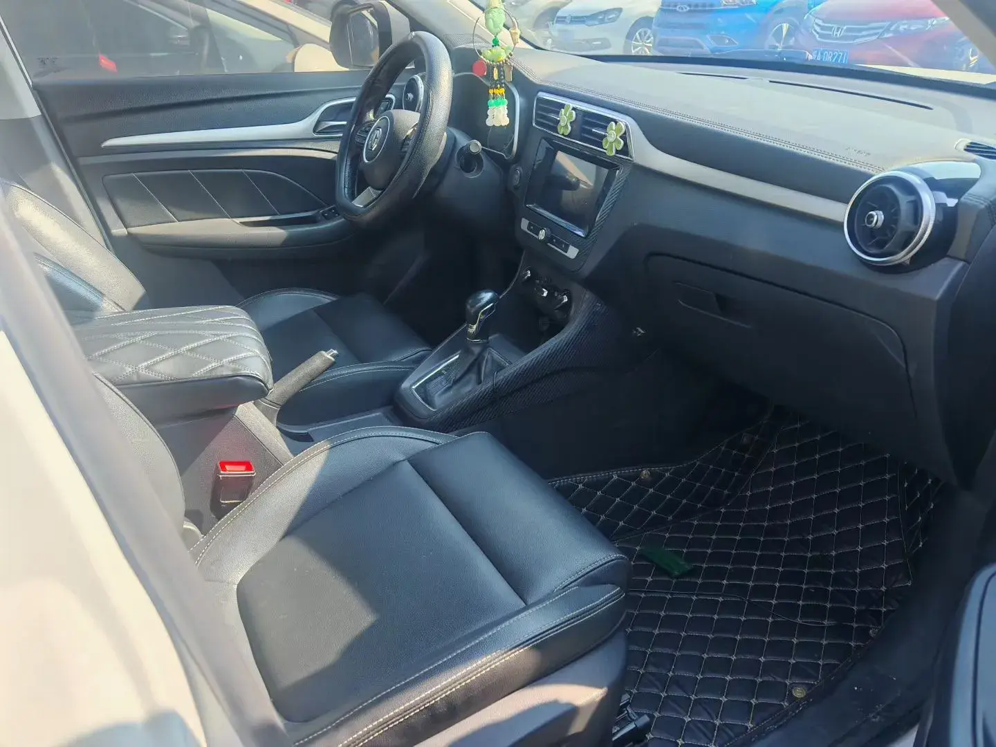 2018 MG ZS thumbnail 3