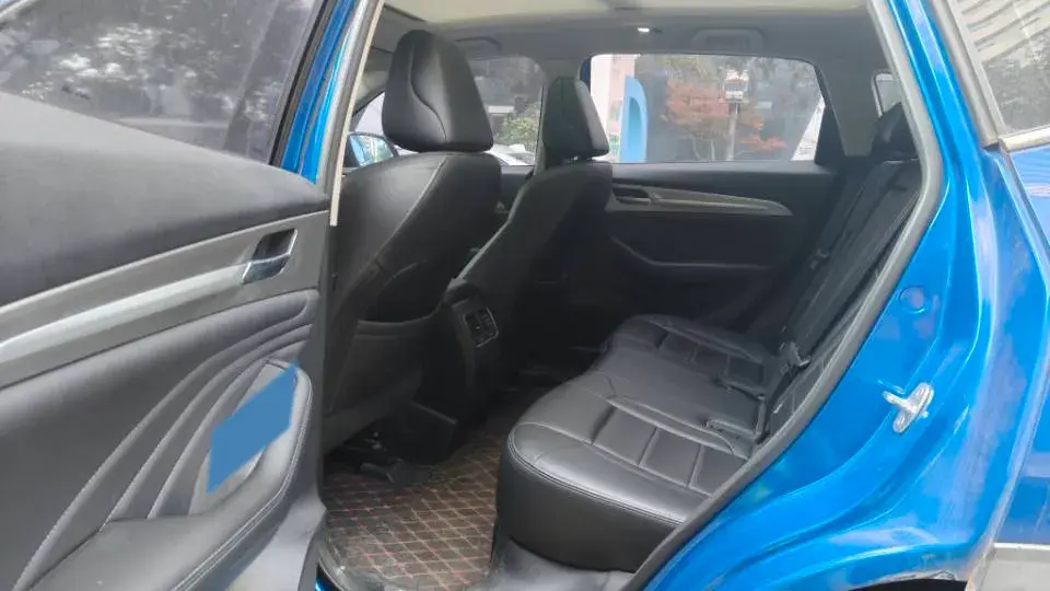 2019 HAVAL F7 thumbnail 4