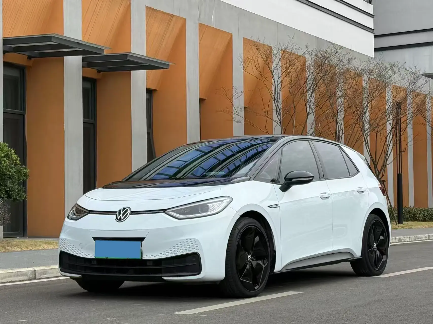 2021 VOLKSWAGEN ID.3 view 1