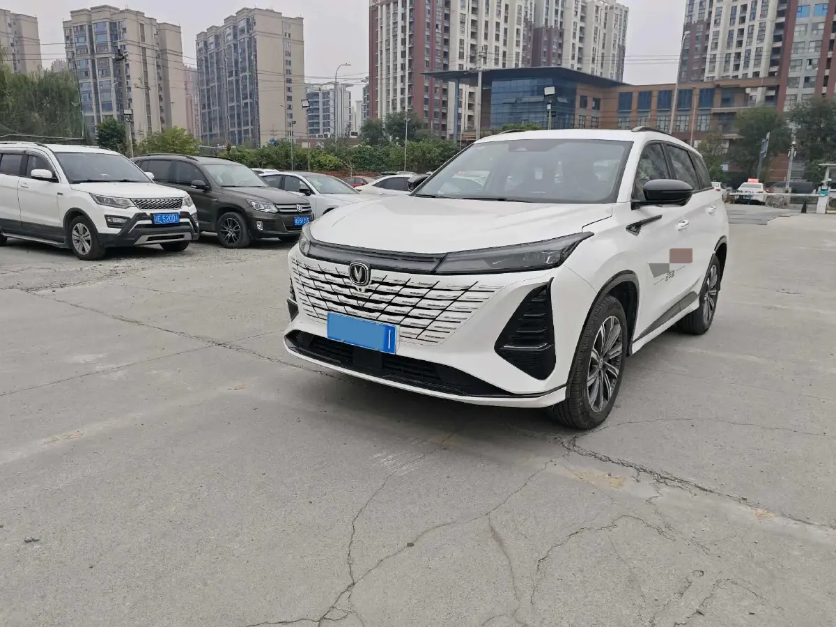 2023 ChangAn CS85 Coupe 1.5T 188HP L4 7DCT