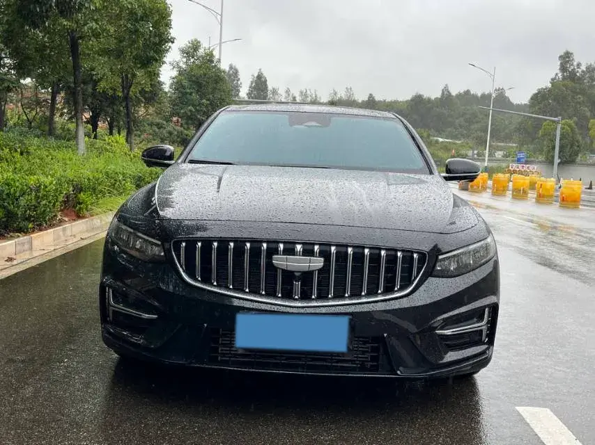 2025 GEELY PREFACE thumbnail 2