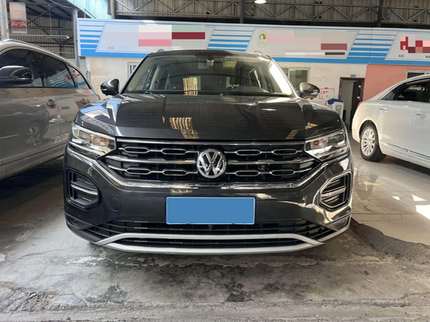 2019 VOLKSWAGEN TAYRON thumbnail 3