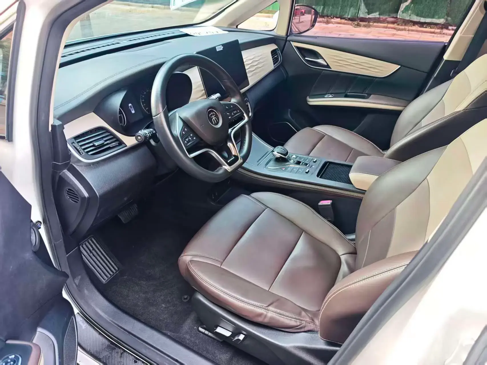 2022 BYD SONG thumbnail 4