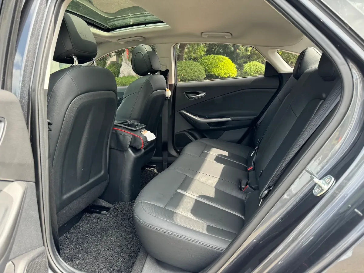 2021 Hyundai La Festa 1.6T 190HP L4 7DCT,autocango,china used car exporter,china ev exporter,chinese used car exporter,chinese used ev exporter