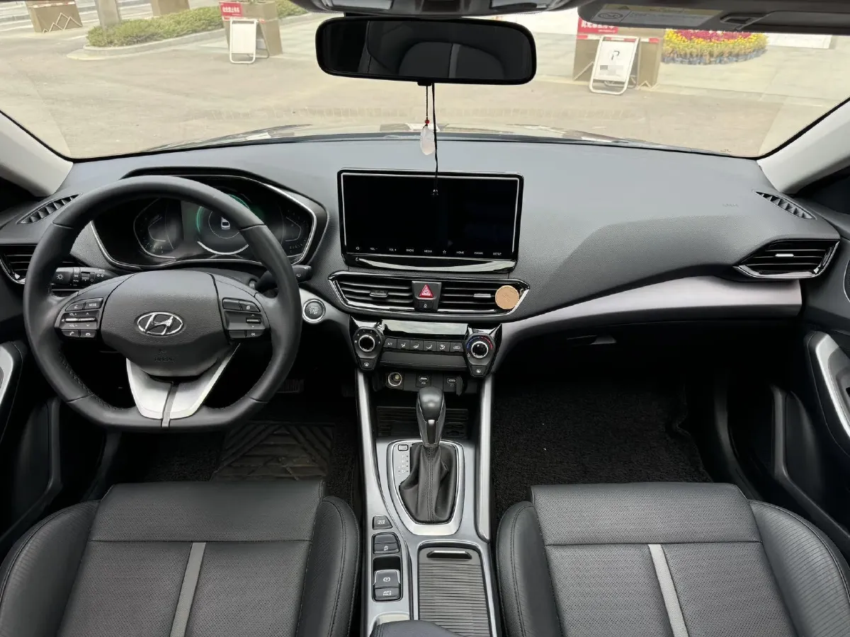 2021 Hyundai La Festa 1.6T 190HP L4 7DCT,autocango,china used car exporter,china ev exporter,chinese used car exporter,chinese used ev exporter