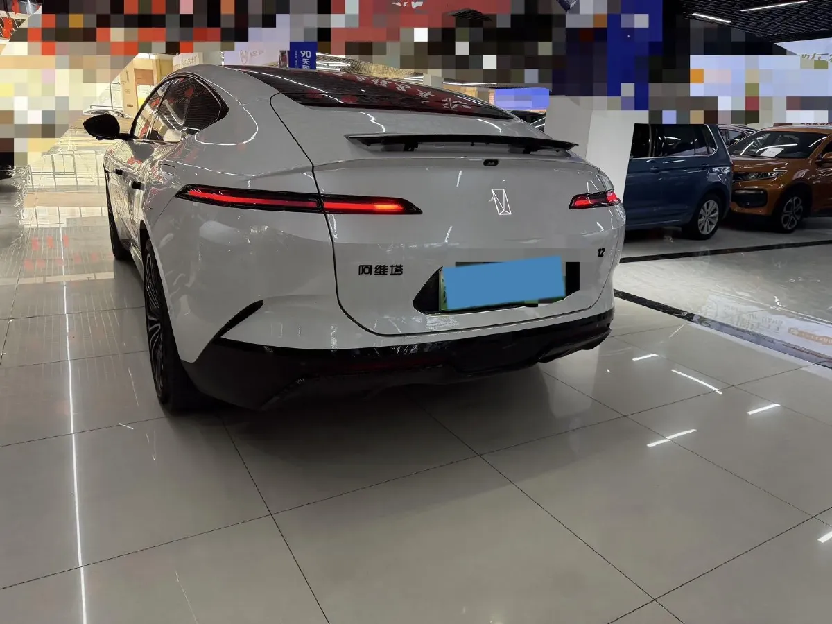 2025 Avatr 12 1.5T 156HP L4 REEV 39.05KWH,autocango,china used car exporter,china ev exporter,chinese used car exporter,chinese used ev exporter
