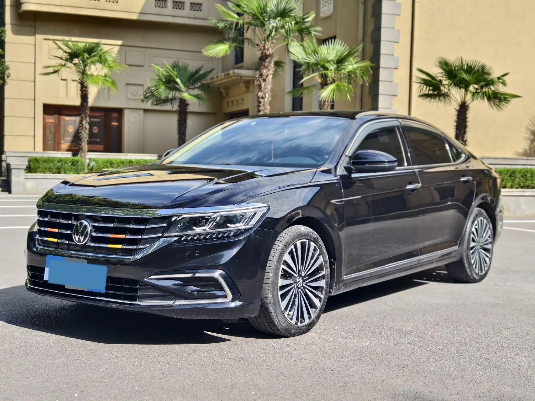 2021 VOLKSWAGEN PASSAT view 1