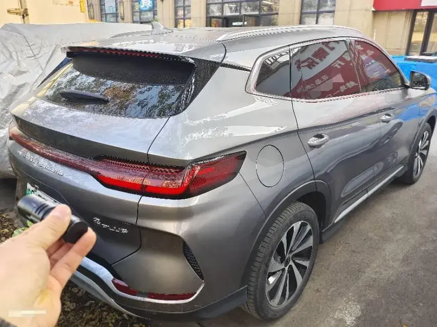 2024 BYD SONG thumbnail 3