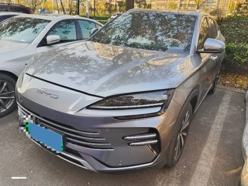 2024 BYD SONG view 1