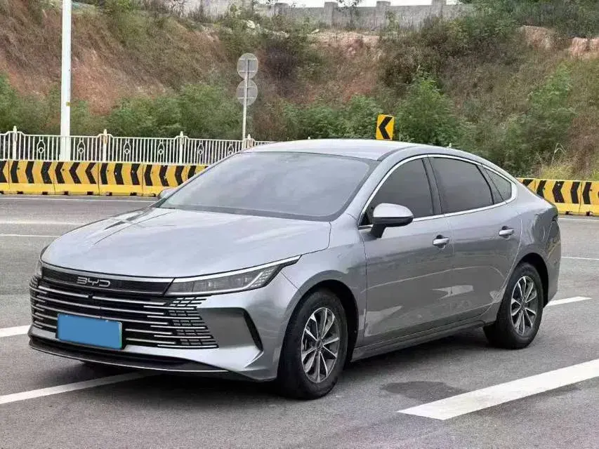 2023 BYD QIN view 1