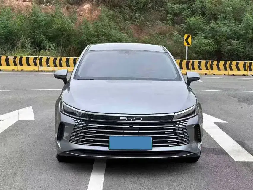 2023 BYD QIN thumbnail 2