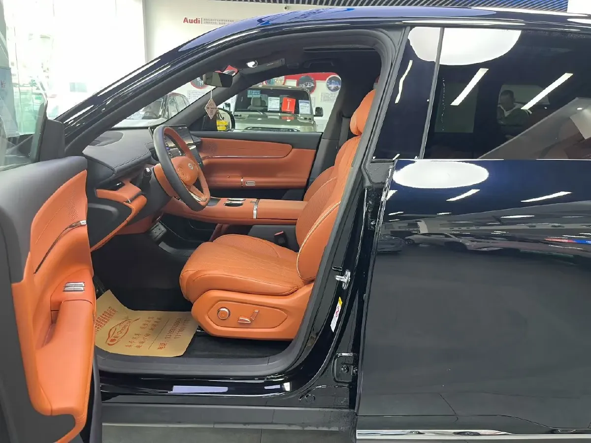 2025 ChangAn QiYuan Q07 1.5T 150HP L4 E-CVT PHEV,autocango,china used car exporter,china ev exporter,chinese used car exporter,chinese used ev exporter