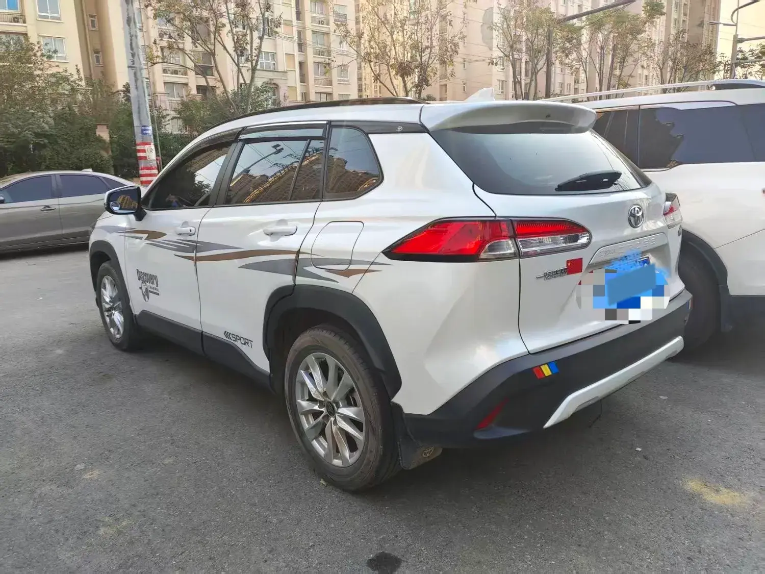 2022 TOYOTA COROLLA thumbnail 2