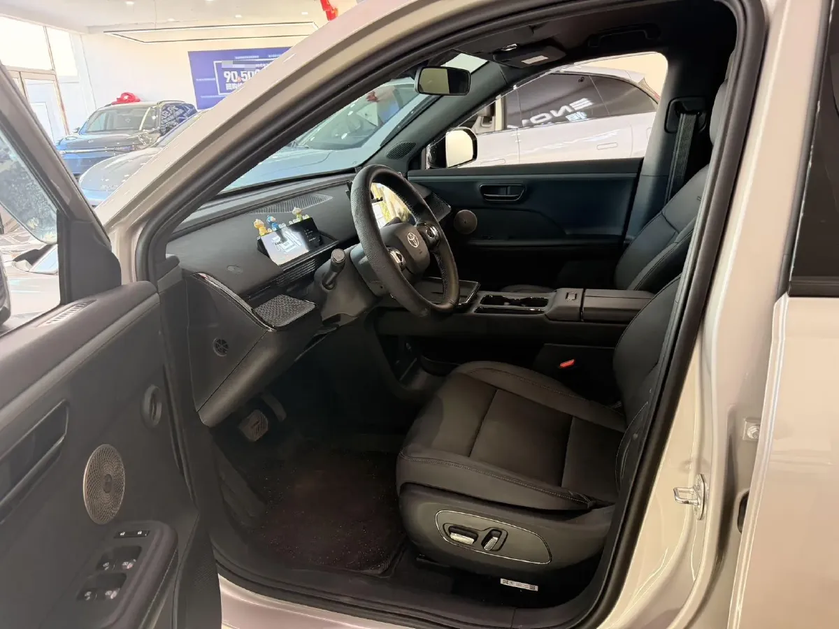 2025 Toyota BZ3X BEV 58.37KWH,autocango,china used car exporter,china ev exporter,chinese used car exporter,chinese used ev exporter