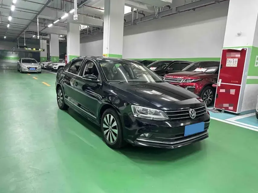 2018 VOLKSWAGEN SAGITAR thumbnail 2