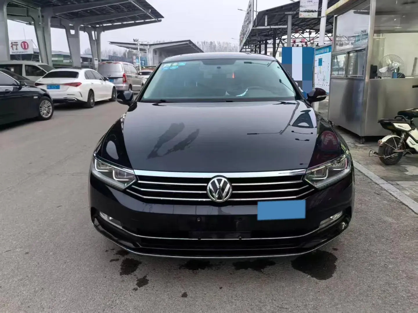 2018 VOLKSWAGEN MAGOTAN thumbnail 2