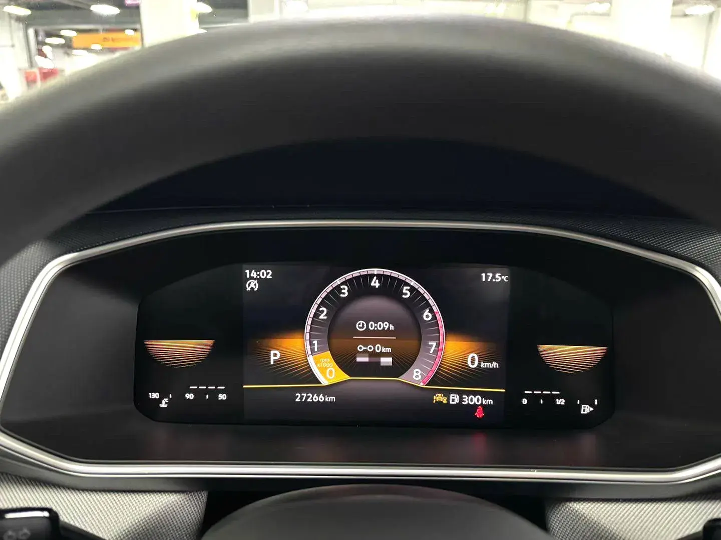 2023 VOLKSWAGEN THARU thumbnail 4