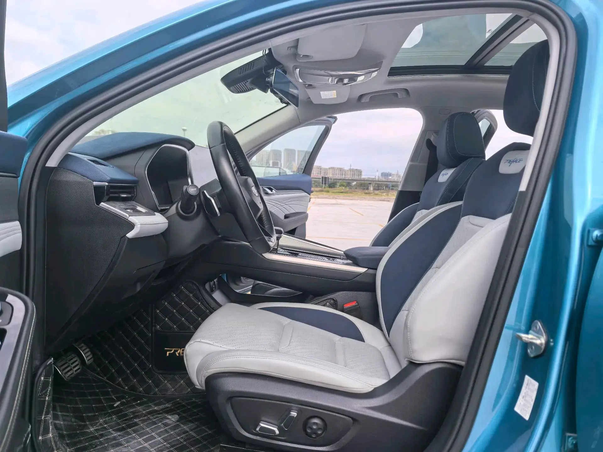 2020 GEELY BINRAY thumbnail 3