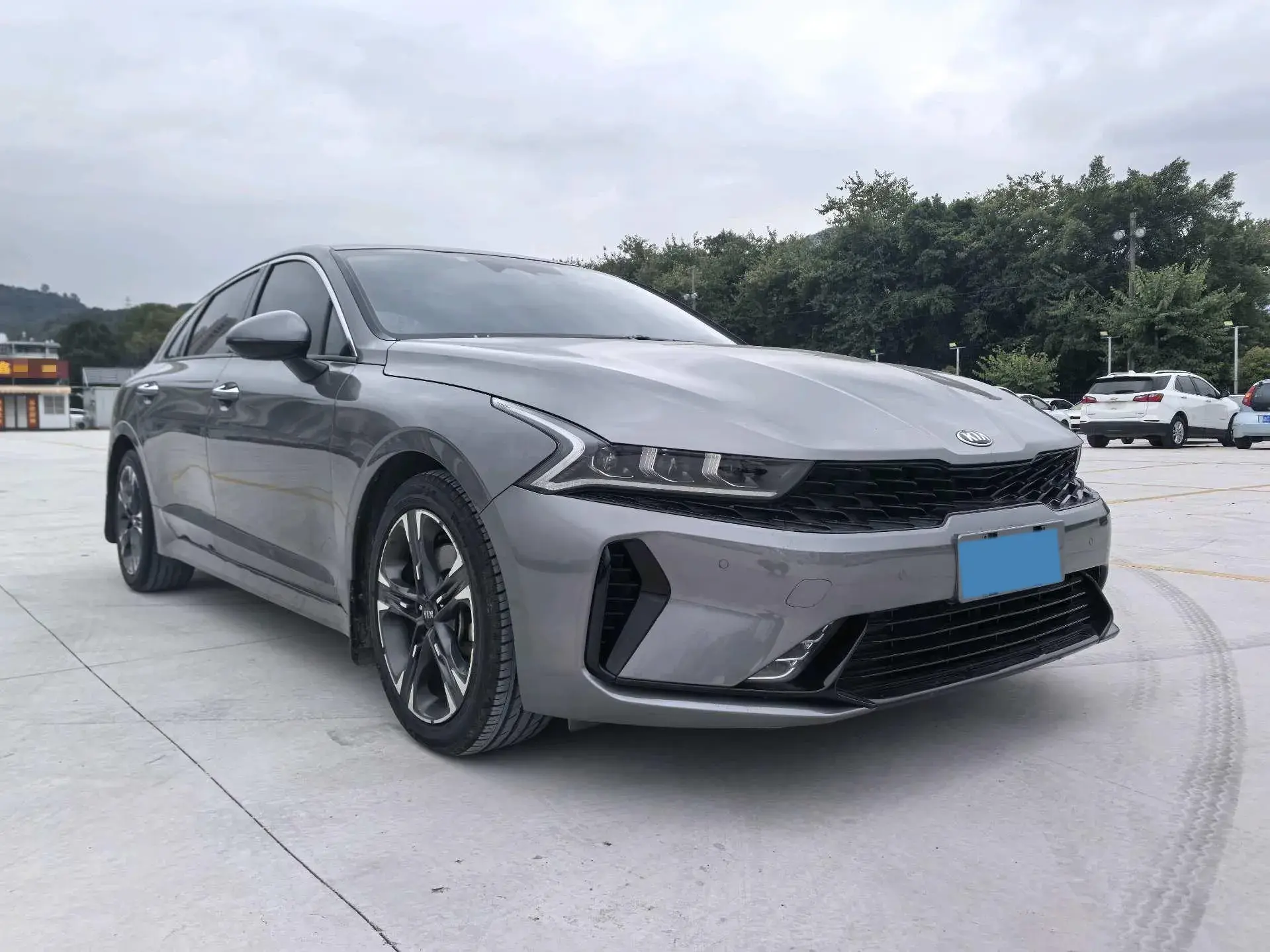 2020 KIA K5 thumbnail 2