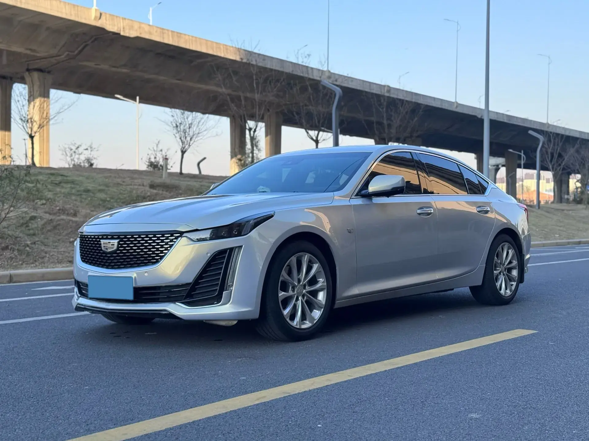 2022 CADILLAC CT5 view 1