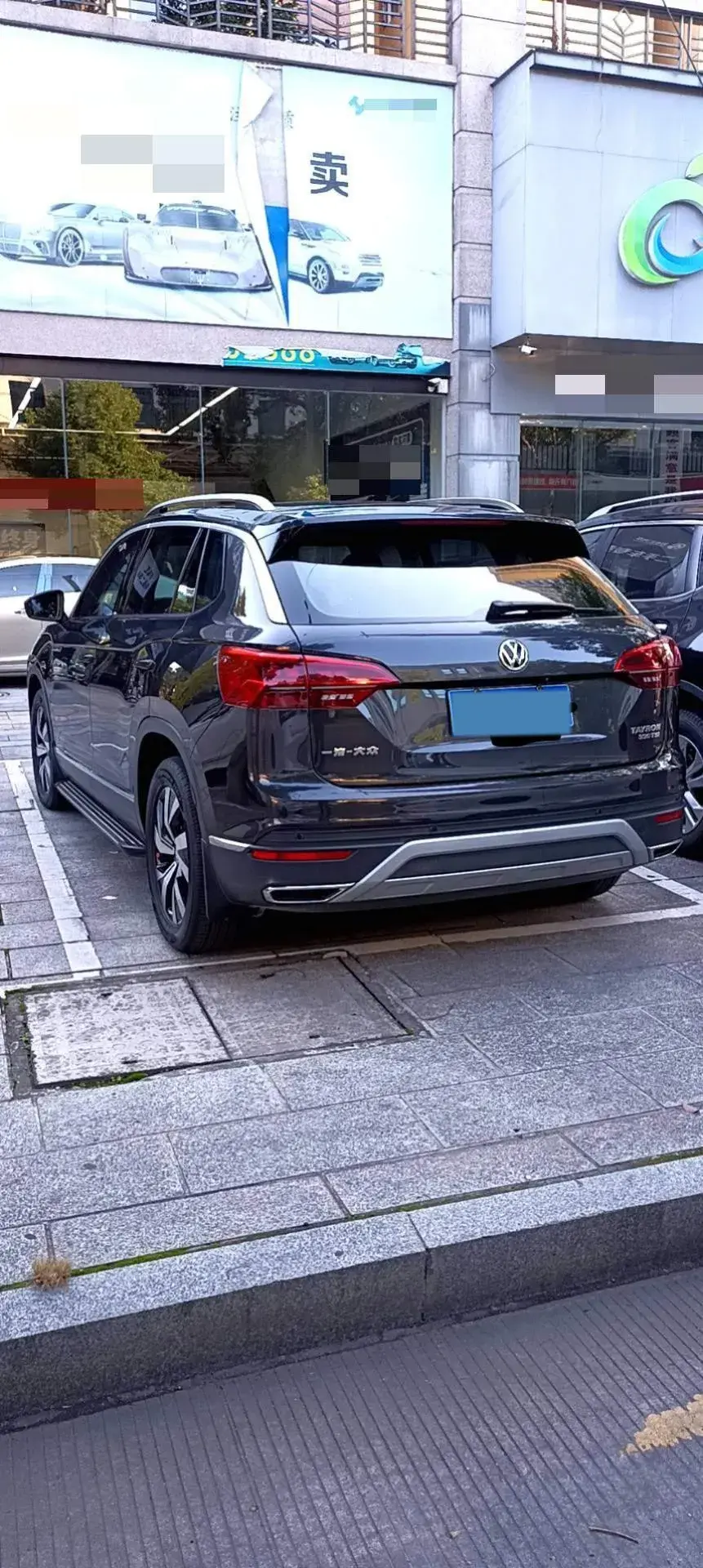 2019 VOLKSWAGEN TAYRON thumbnail 3