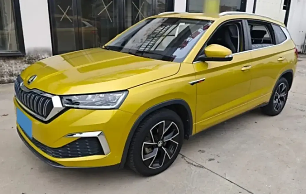 2022 SKODA KAMIQ view 1
