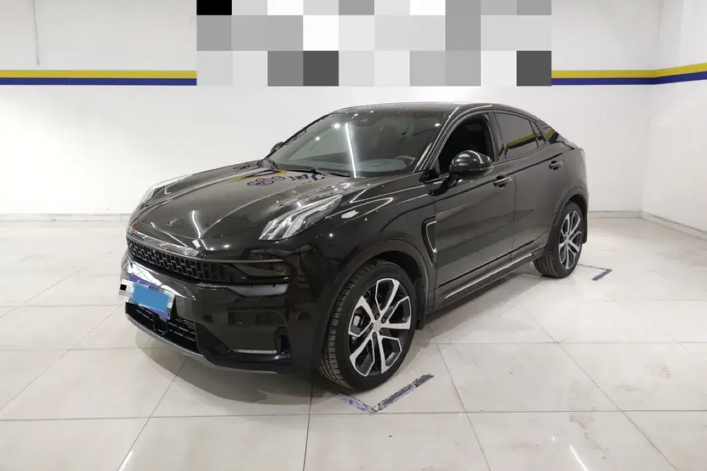 2020 LYNK&CO 05 view 1
