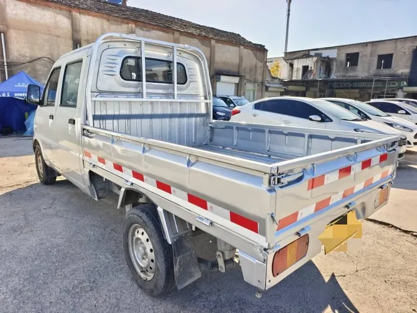 2021 WuLing RongGuang Mini Truck 1.2L 76HP L4 5MT,autocango,china used car exporter,china ev exporter,chinese used car exporter,chinese used ev exporter