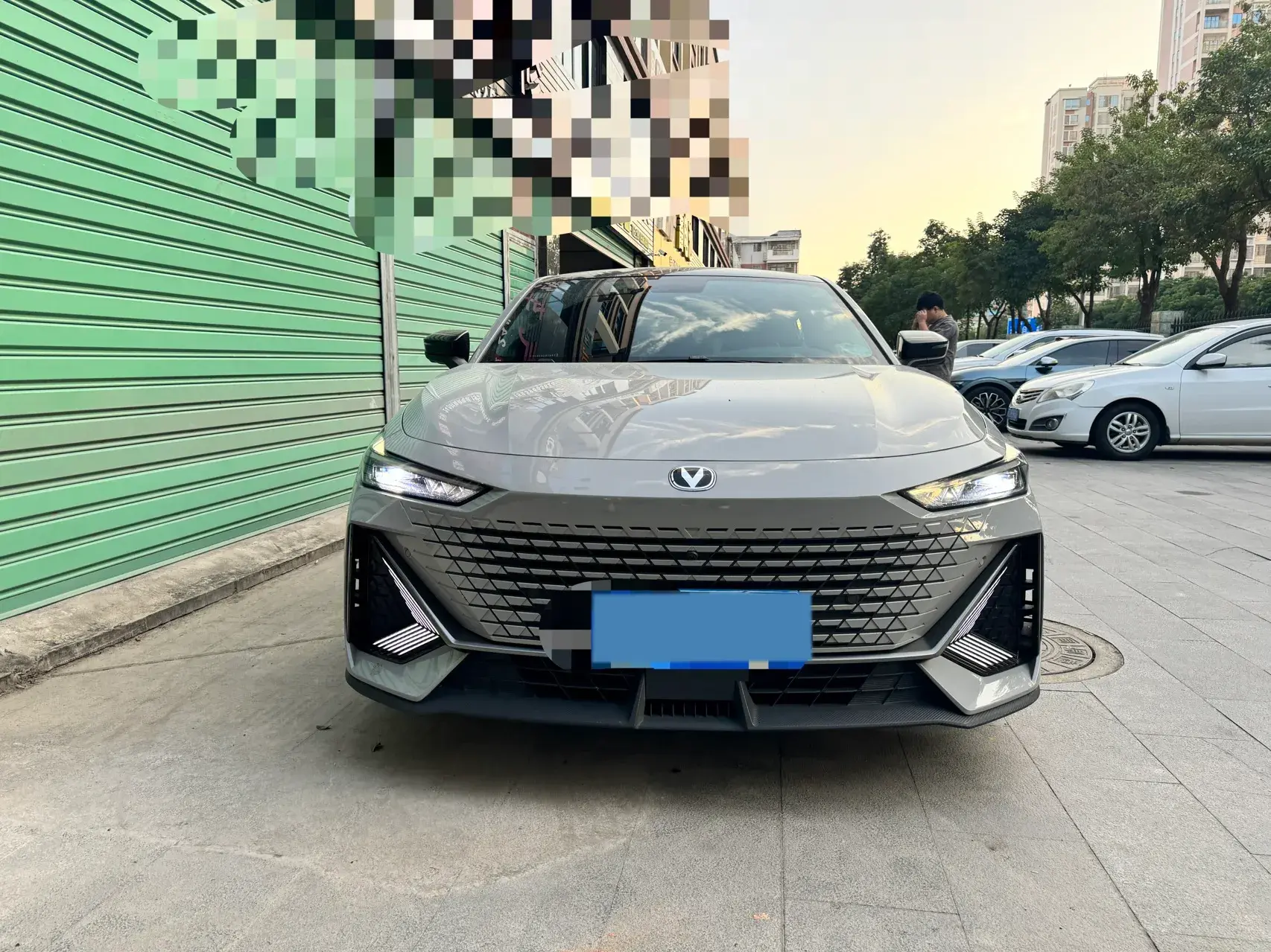 2022 CHANGAN UNI-V thumbnail 2