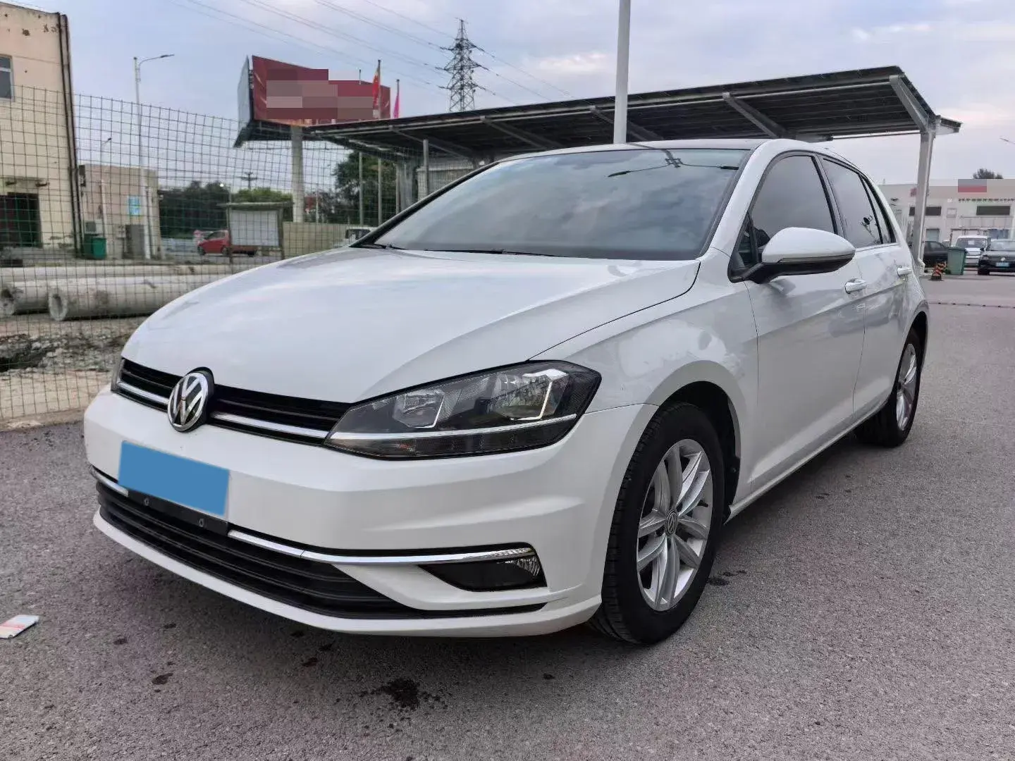 2019 VOLKSWAGEN GOLF view 1