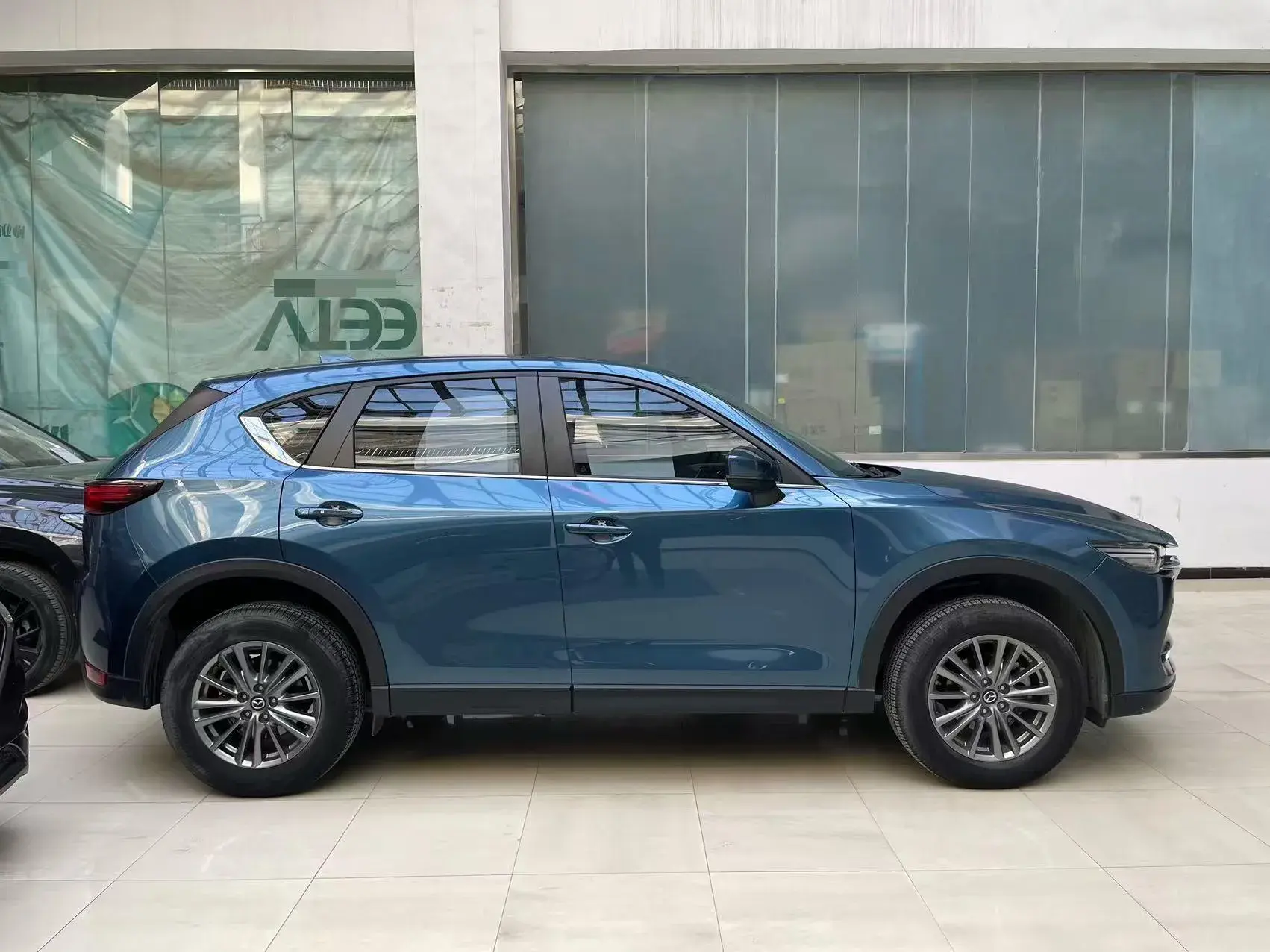2017 MAZDA CX-5 thumbnail 4
