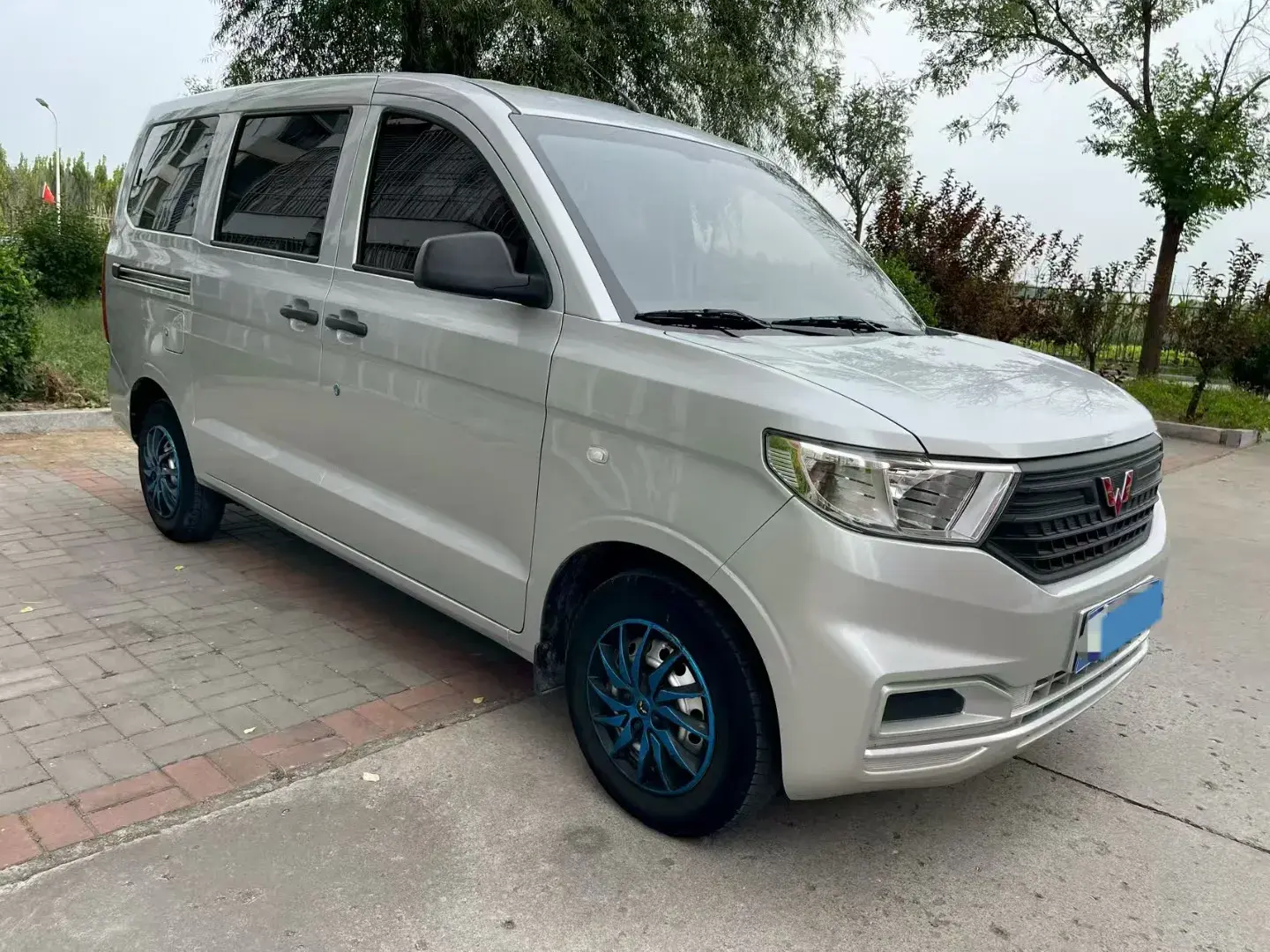 2019 WULING HONGGUANG thumbnail 3