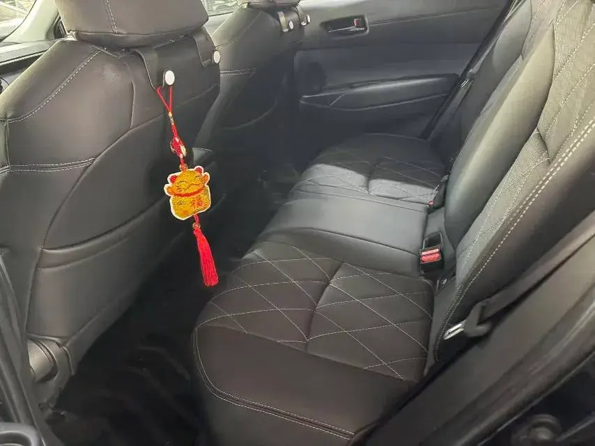 2024 TOYOTA COROLLA thumbnail 4