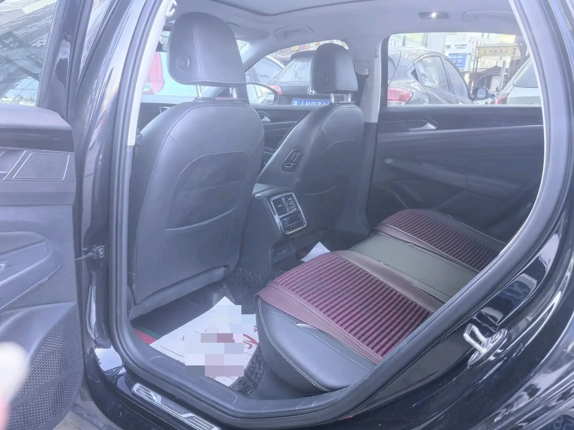 2021 VOLKSWAGEN PASSAT thumbnail 4