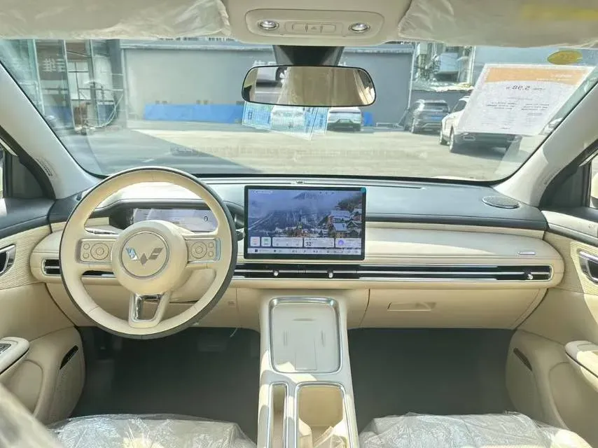 2025 WuLing BinGuo S BEV,autocango,china used car exporter,china ev exporter,chinese used car exporter,chinese used ev exporter