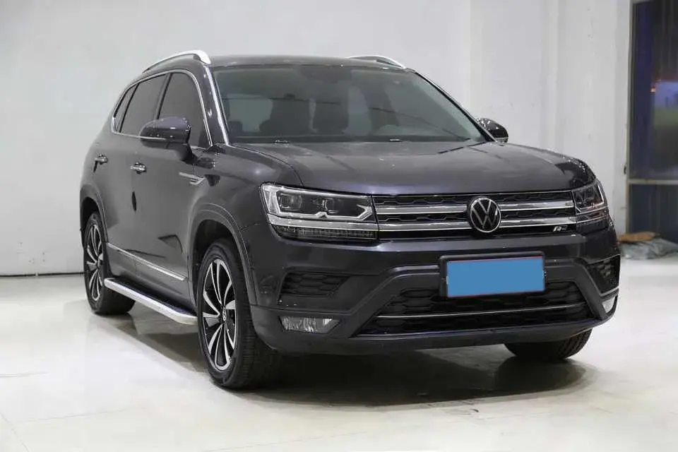 2021 VOLKSWAGEN THARU thumbnail 3