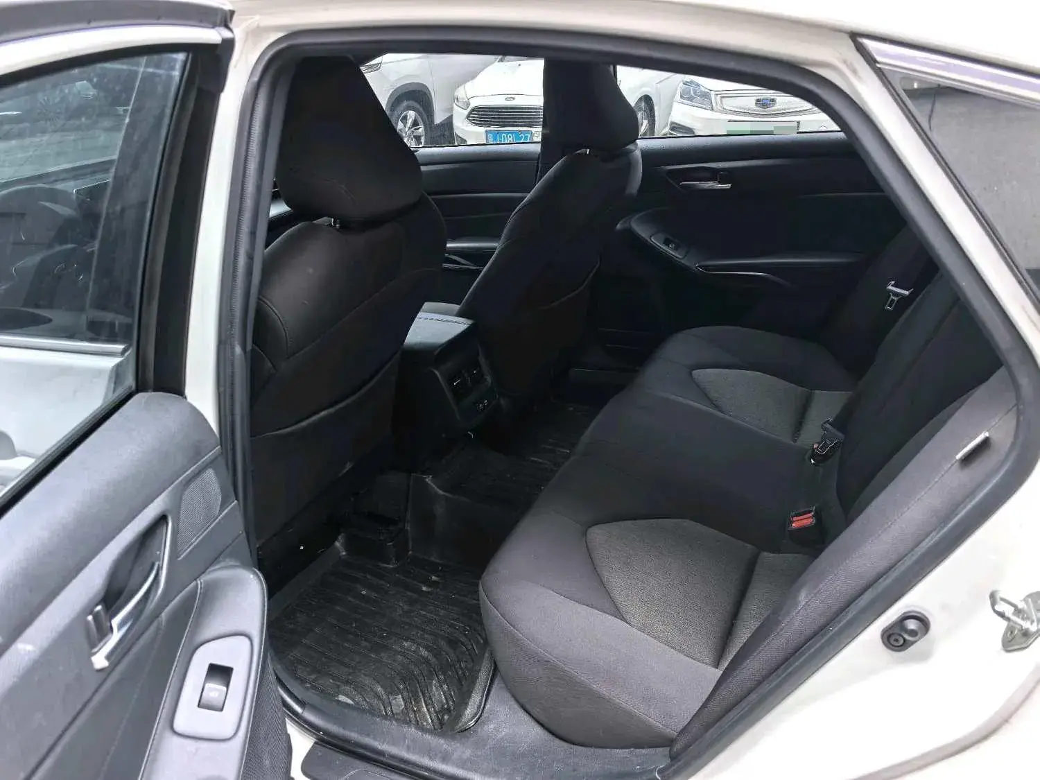 2019 TOYOTA AVALON thumbnail 3