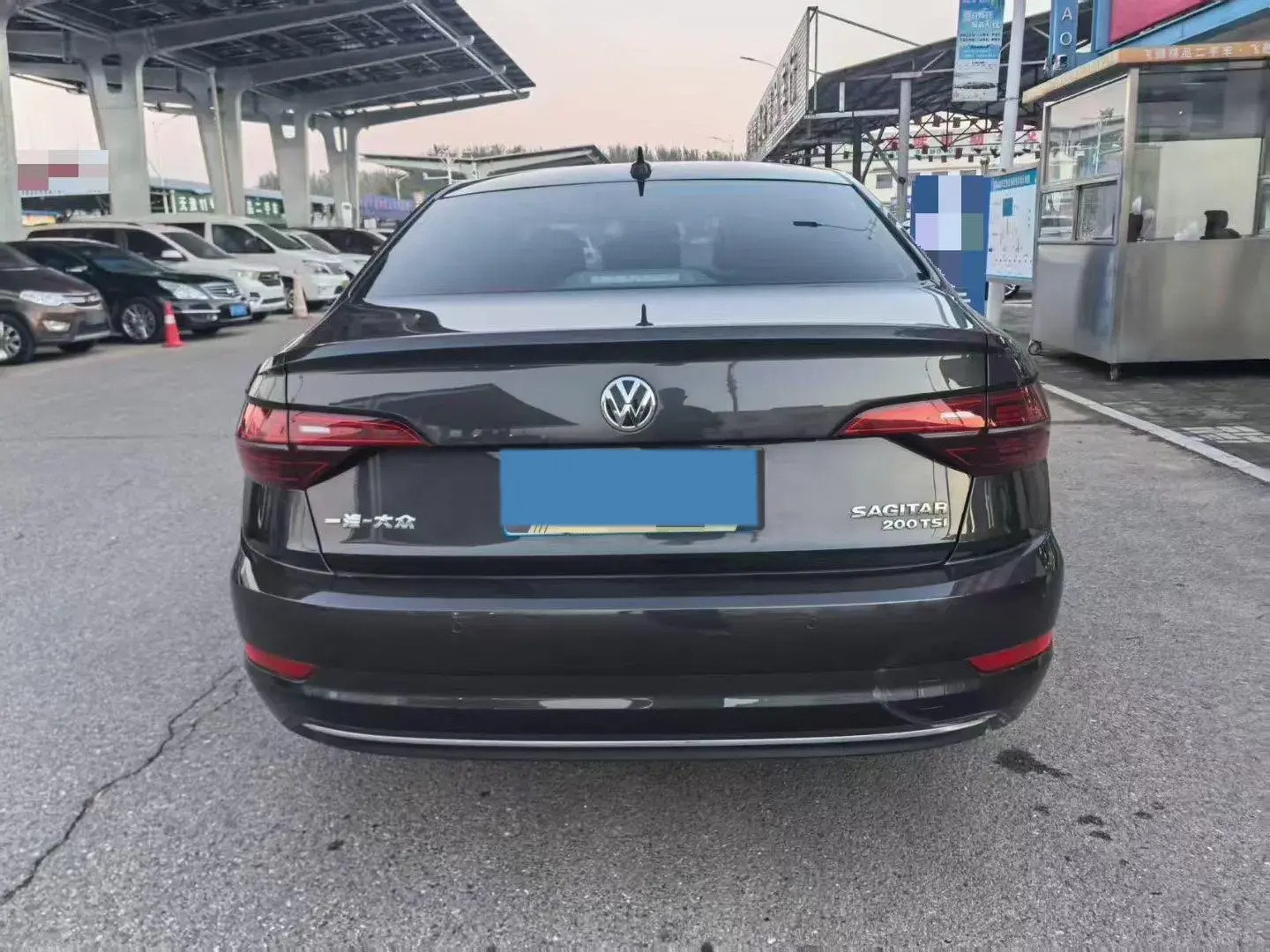 2021 VOLKSWAGEN SAGITAR thumbnail 4