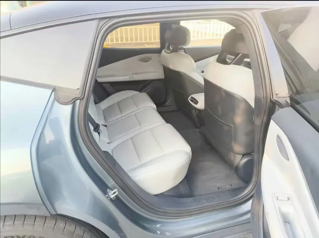 2025 LYNK&CO Z10 BEV 95KWH,autocango,china used car exporter,china ev exporter,chinese used car exporter,chinese used ev exporter