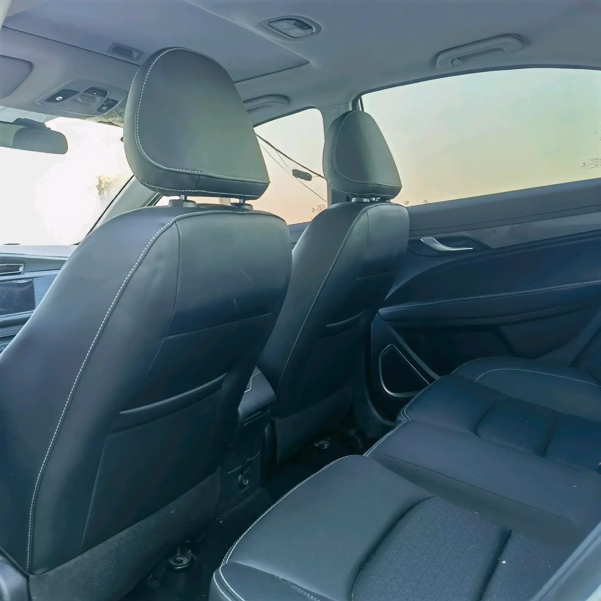 2021 GEELY EMGRAND thumbnail 3