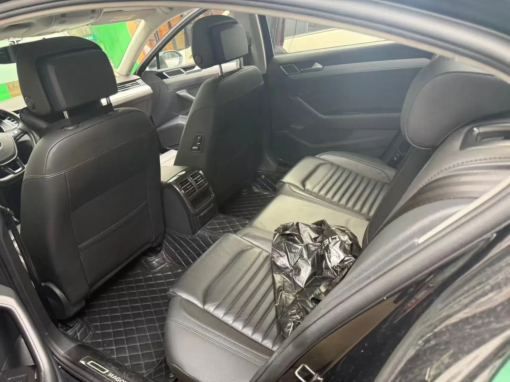 2019 VOLKSWAGEN MAGOTAN thumbnail 4