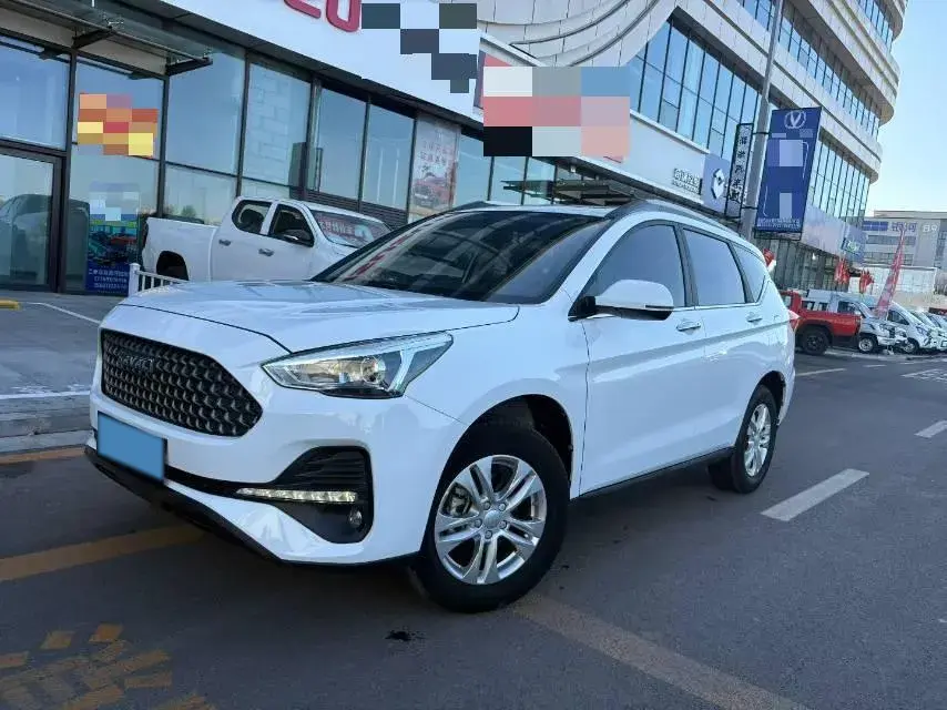 2019 HAVAL M6 view 1