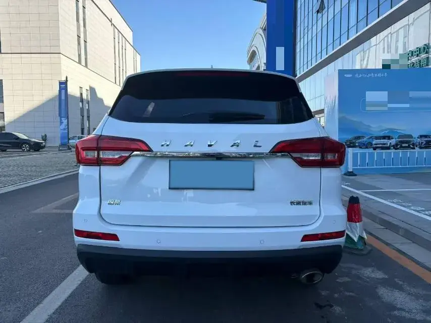 2019 HAVAL M6 thumbnail 3