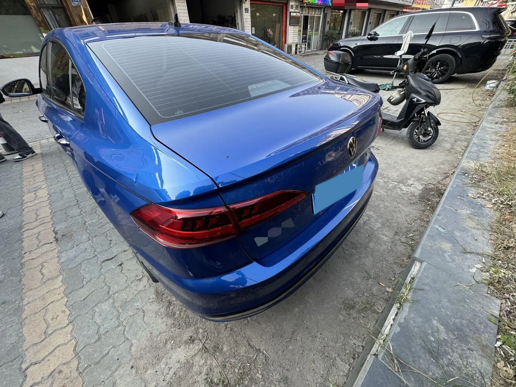 2023 VOLKSWAGEN BORA thumbnail 4