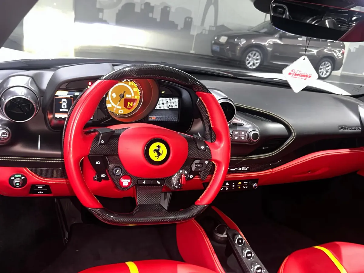 2019 Ferrari F8 3.9T 720HP V8 7DCT,autocango,china used car exporter,china ev exporter,chinese used car exporter,chinese used ev exporter