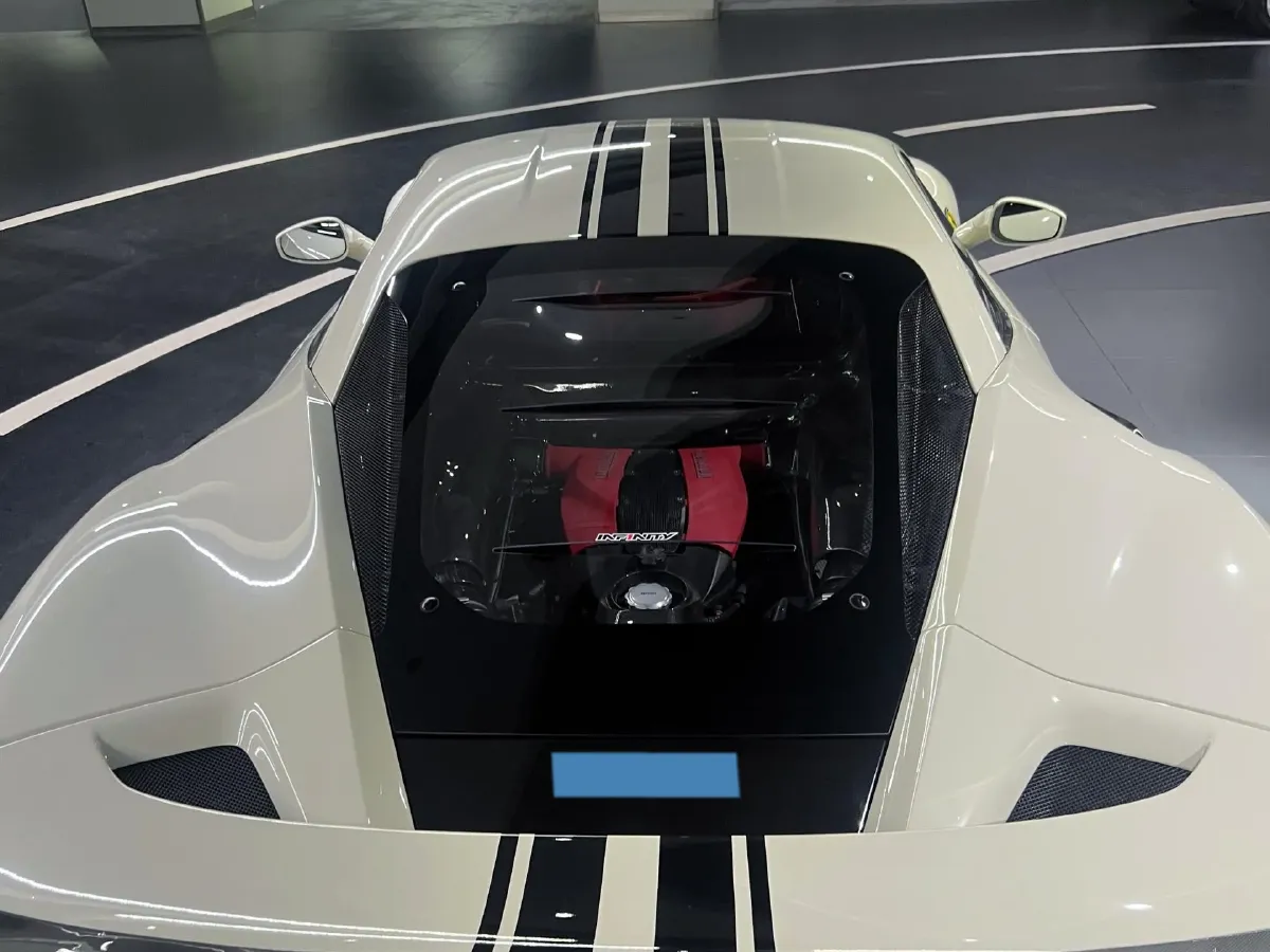 2019 Ferrari F8 3.9T 720HP V8 7DCT,autocango,china used car exporter,china ev exporter,chinese used car exporter,chinese used ev exporter