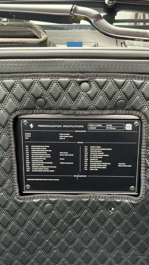 2019 Ferrari F8 3.9T 720HP V8 7DCT,autocango,china used car exporter,china ev exporter,chinese used car exporter,chinese used ev exporter