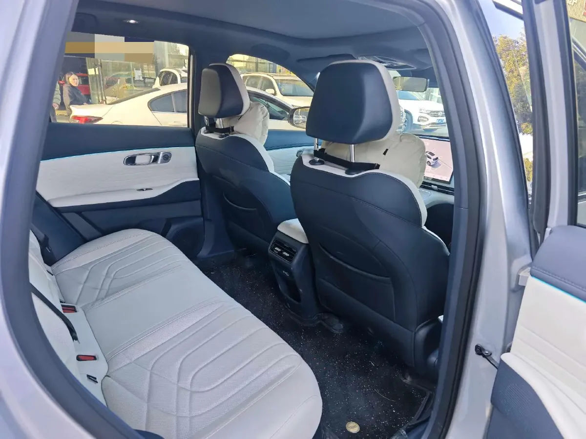 2025 Geely Galaxy Starship 7 1.5L 112HP L4 1DHT PHEV 19.09KWH,autocango,china used car exporter,china ev exporter,chinese used car exporter,chinese used ev exporter