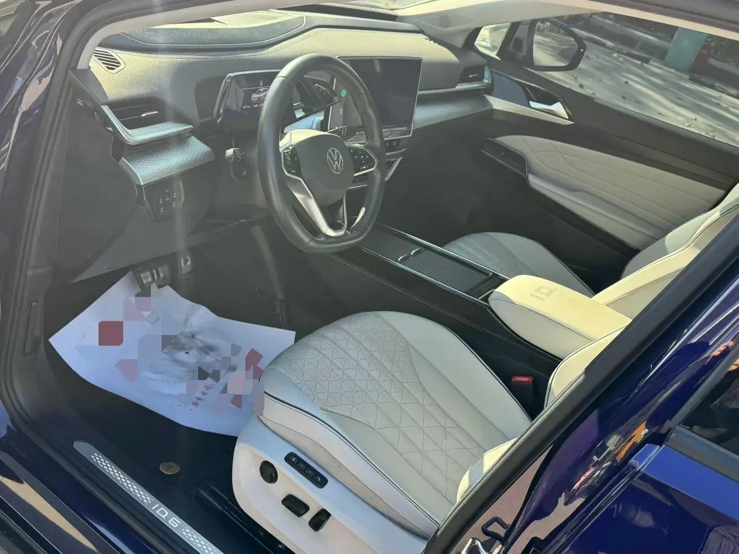 2021 VOLKSWAGEN ID.6 thumbnail 4