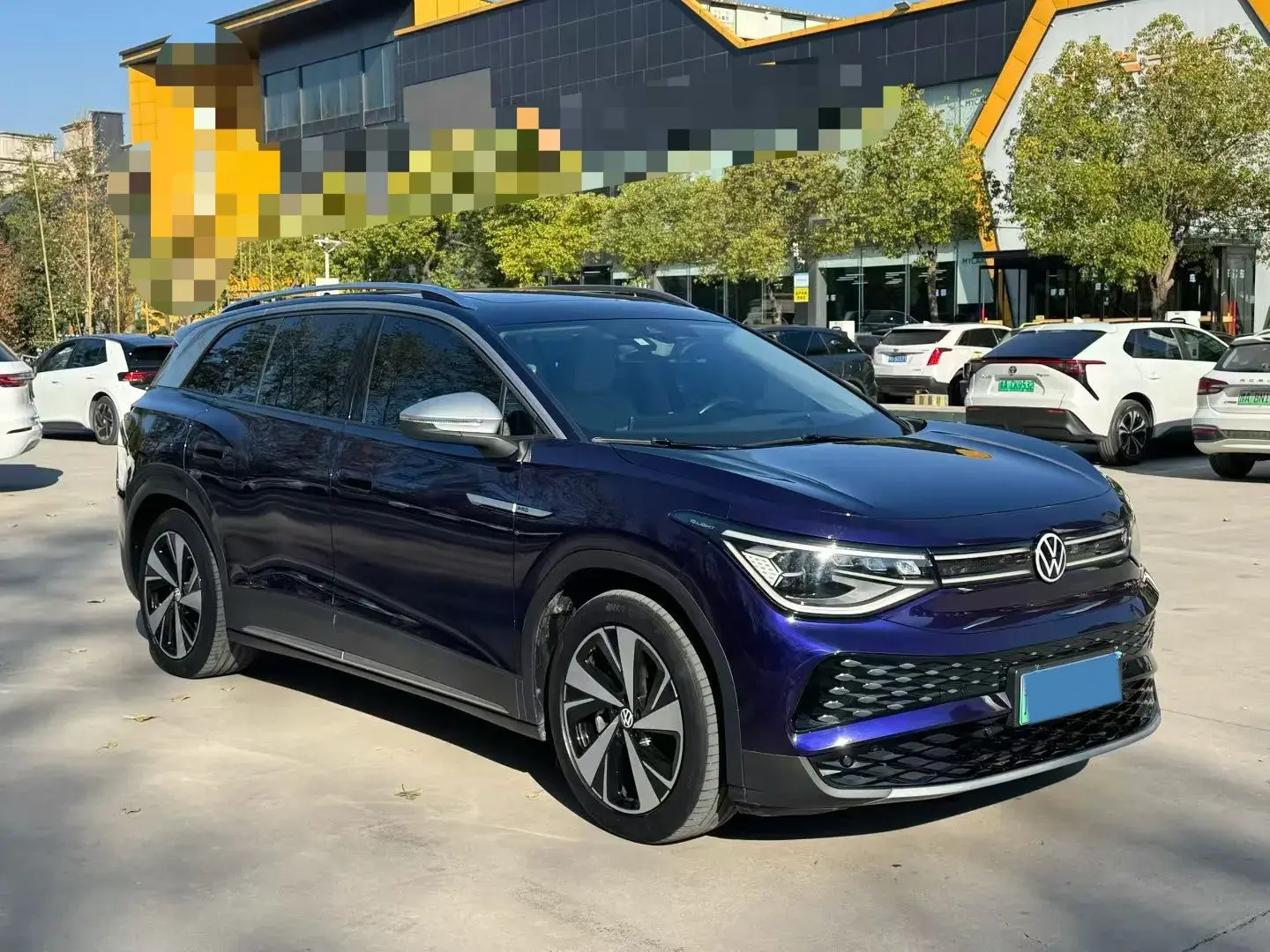 2021 VOLKSWAGEN ID.6 thumbnail 3